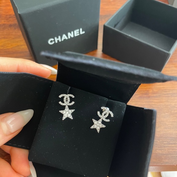 star diamond earrings - Picture 2 of 4